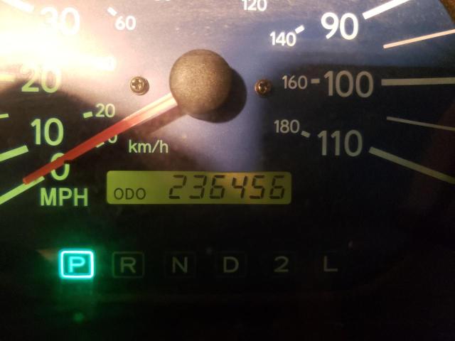 Photo 8 from auction – 2001 TOYOTA SIENNA CE with VIN 4T3ZF19C31U359493
