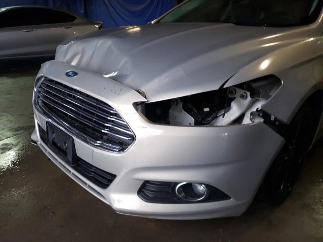 Photo 9 from auction – 2016 FORD FUSION SE with VIN 3FA6P0HD1GR139597