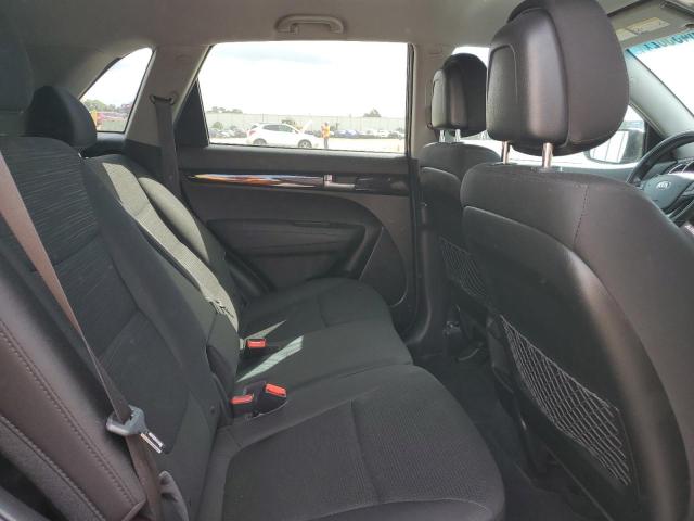 Photo 6 from auction – 2015 KIA SORENTO LX with VIN 5XYKT3A69FG644703