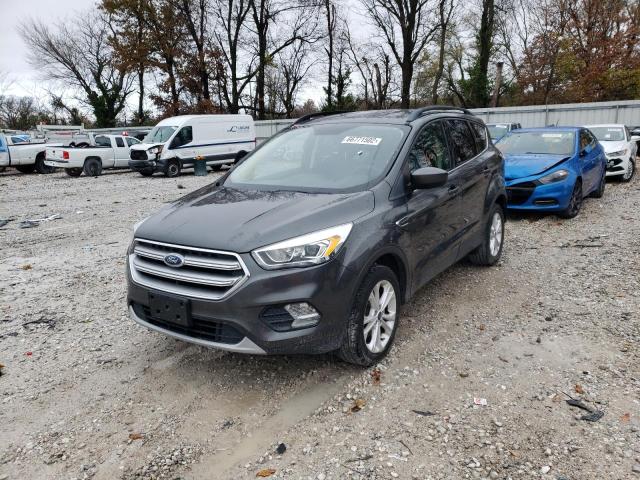 Foto 2 de la subasta – 2017 FORD ESCAPE SE con VIN 1FMCU0GD2HUC22940
