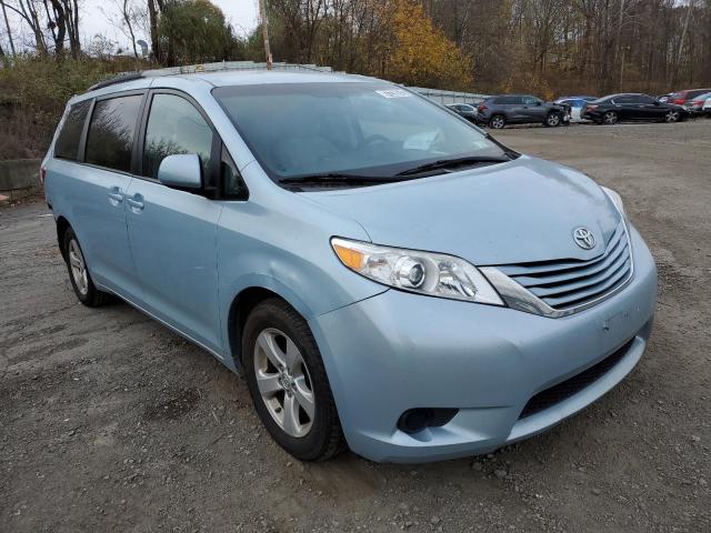 TOYOTA SIENNA LE 2017 with VIN 5TDKZ3DC7HS839902 - Photo from auction