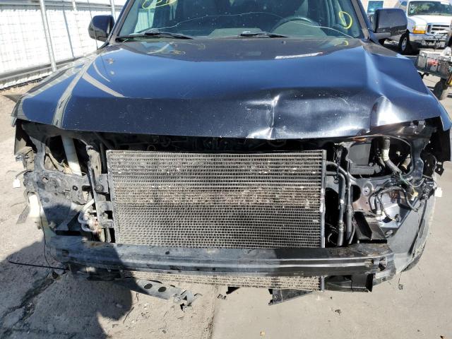 Photo 9 from auction – 2011 FORD ESCAPE LIM with VIN 1FMCU0EG7BKB26785