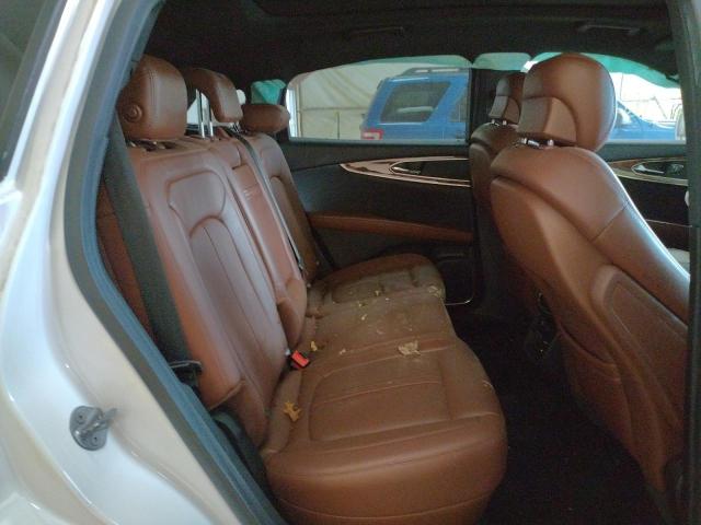 Photo 6 from auction – 2018 LINCOLN MKX RESERV with VIN 2LMPJ8LRXJBL37361
