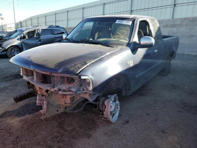 Photo 2 from auction – 2000 FORD F150 with VIN 1FTRX17LXYKA10401