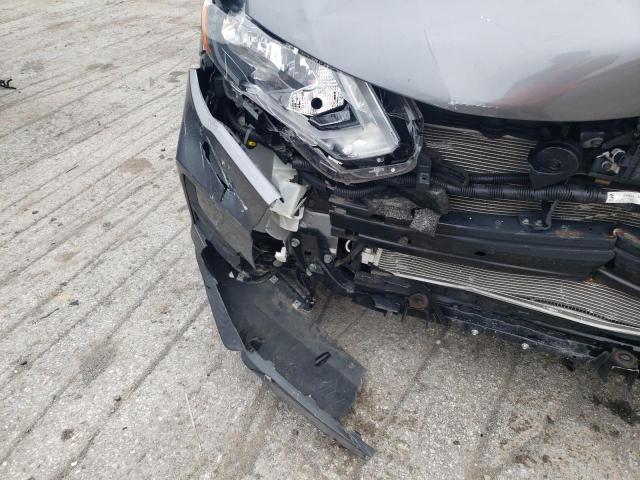 Photo 13 from auction – 2017 NISSAN ROGUE S with VIN KNMAT2MV1HP607315