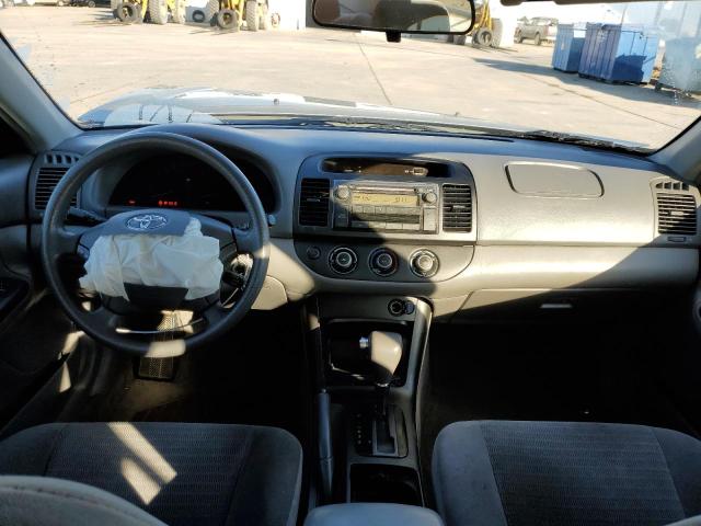 Photo 8 from auction – 2005 TOYOTA CAMRY LE with VIN 4T1BE32K75U099356