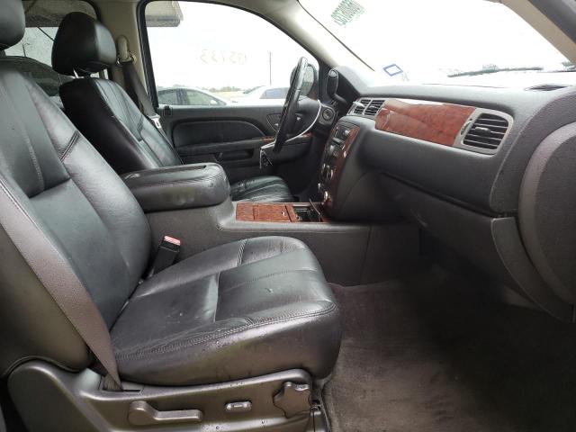 Photo 5 from auction – 2010 CHEVROLET TAHOE with VIN 1GNUCBE01AR205490