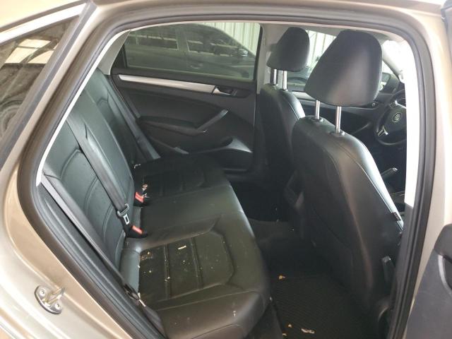 Photo 6 from auction – 2015 VOLKSWAGEN PASSAT S with VIN 1VWAT7A34FC098824