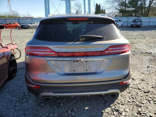 Photo 6 from auction – 2019 LINCOLN MKC RESERV with VIN 5LMCJ3D97KUL13233