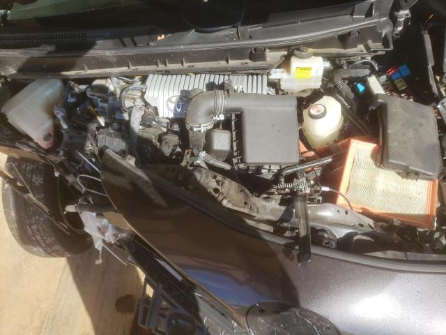 Photo 11 from auction – 2017 TOYOTA PRIUS V with VIN JTDZN3EU5HJ066751