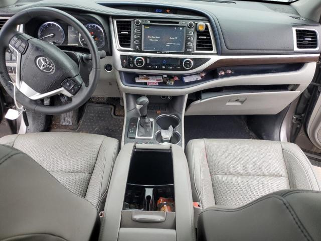Photo 8 from auction – 2016 TOYOTA HIGHLANDER with VIN 5TDYKRFH2GS156322