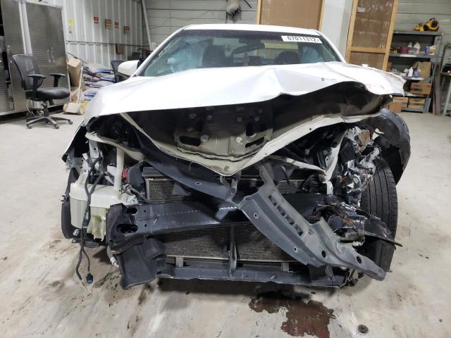 Photo 9 from auction – 2015 TOYOTA CAMRY LE with VIN 4T1BF1FK8FU042015