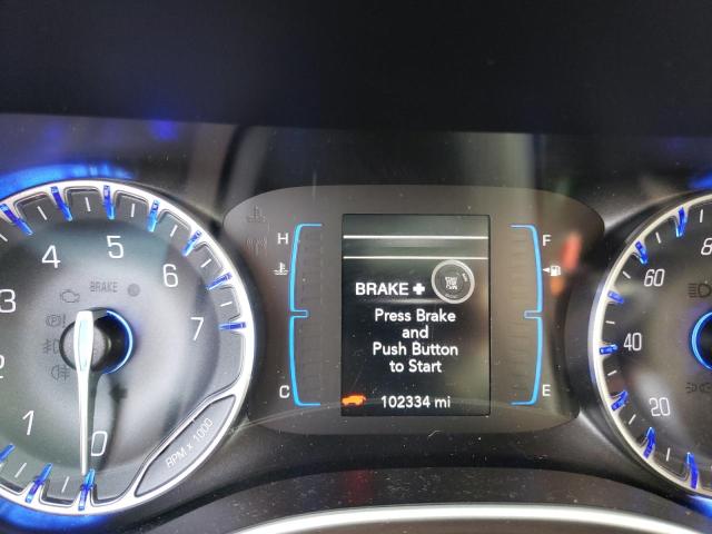 Photo 8 from auction – 2017 CHRYSLER PACIFICA T with VIN 2C4RC1DG5HR531689