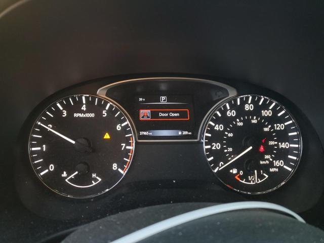 Photo 9 from auction – 2017 NISSAN PATHFINDER with VIN 5N1DR2MN2HC602638