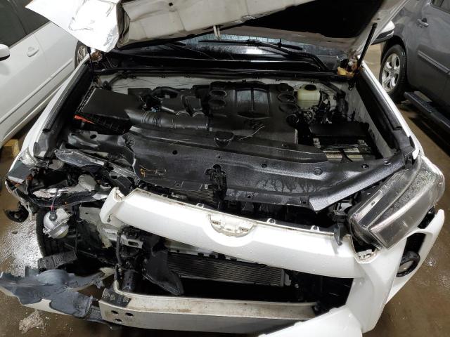 Photo 7 from auction – 2017 TOYOTA 4RUNNER SR with VIN JTEBU5JR7H5415303