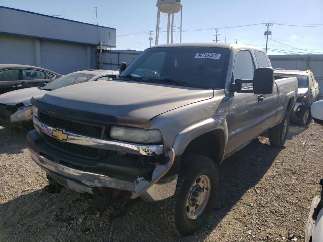 CHEVROLET SILVERADO 2002 with VIN 1GCHK29162E111100 - Photo from auction