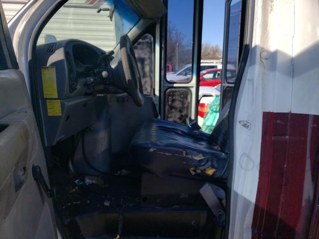 Photo 7 from auction – 2002 FORD ECONOLINE with VIN 1FDWE35F32HA69632