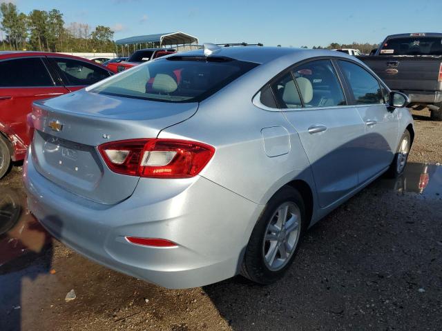 Photo 4 from auction – 2017 CHEVROLET CRUZE LT with VIN 3G1BE5SM2HS560493