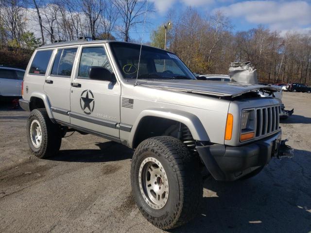 JEEP CHEROKEE S 2001 with VIN 1J4FF48SX1L606972 - Photo from auction