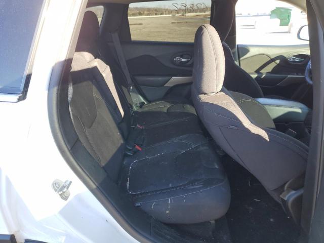 Photo 6 from auction – 2017 JEEP CHEROKEE L with VIN 1C4PJLCB0HD221662