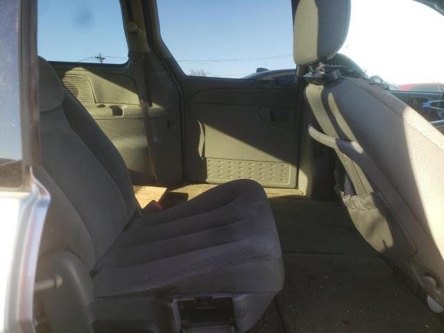 Photo 11 from auction – 2005 CHRYSLER TOWN & COU with VIN 2C8GP44R05R542236