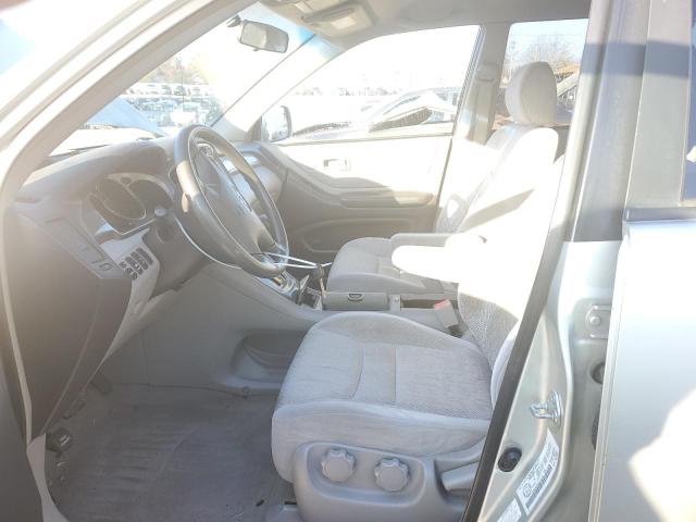 Photo 7 from auction – 2003 TOYOTA HIGHLANDER with VIN JTEHF21A930110159