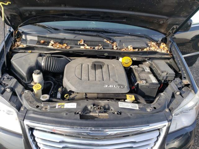 Photo 12 from auction – 2014 CHRYSLER TOWN & COU with VIN 2C4RC1BG1ER208416