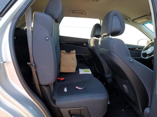 Photo 11 from auction – 2016 KIA SORENTO LX with VIN 5XYPGDA55GG105598