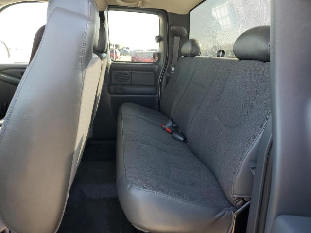 Photo 10 from auction – 2004 CHEVROLET SILVERADO with VIN 1GCEC19X14Z256703
