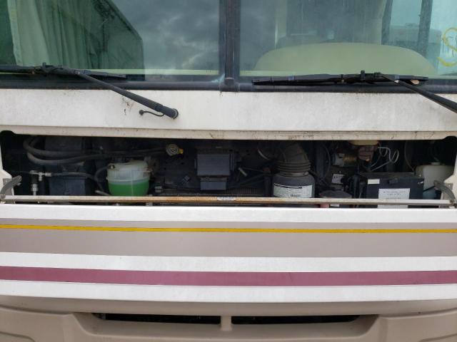 Photo 7 from auction – 2000 FORD MOTORHOME with VIN 1FCNF53S6Y0A13118