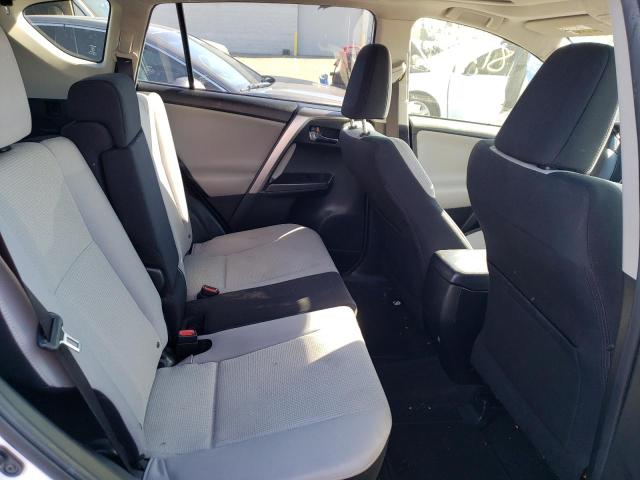 Photo 6 from auction – 2016 TOYOTA RAV4 XLE with VIN JTMWFREV7GD090591