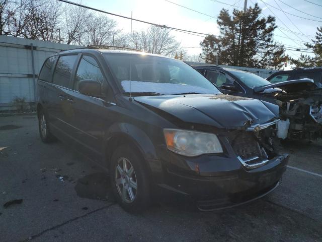 Photo 4 from auction – 2010 CHRYSLER TOWN & COU with VIN 2A4RR2D14AR463997