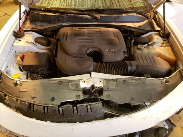 Photo 11 from auction – 2017 DODGE CHARGER SE with VIN 2C3CDXBG0HH620475
