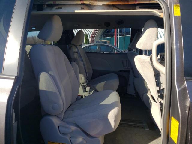 Photo 11 from auction – 2014 TOYOTA SIENNA LE with VIN 5TDKK3DC3ES433101