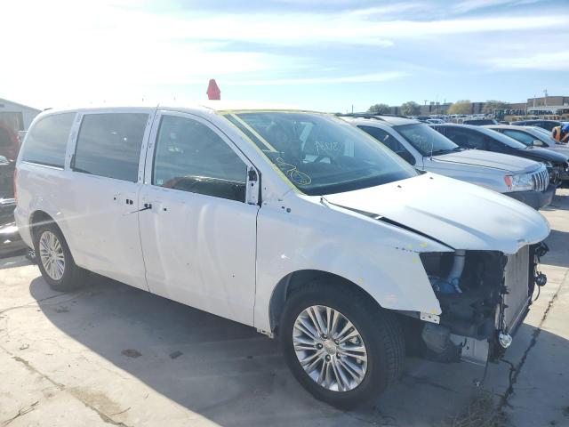 Photo 4 from auction – 2015 CHRYSLER TOWN & COU with VIN 2C4RC1CG6FR743080
