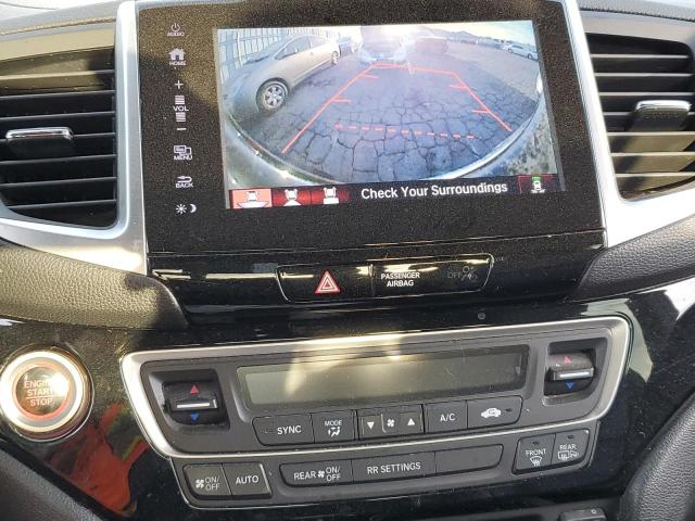 Photo 9 from auction – 2017 HONDA RIDGELINE with VIN 5FPYK3F84HB038217