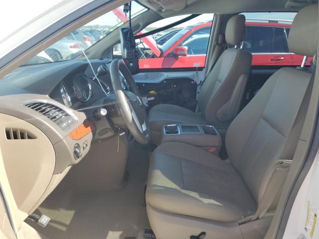 Photo 7 from auction – 2015 CHRYSLER TOWN & COU with VIN 2C4RC1CG6FR743080
