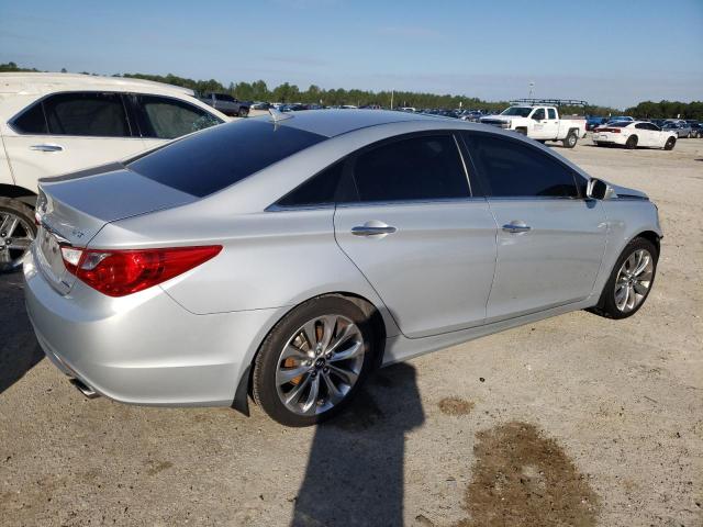 Photo 3 from auction – 2011 HYUNDAI SONATA SE with VIN 5NPEC4AB1BH241172