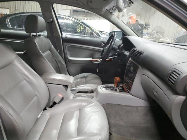 Photo 5 from auction – 2003 VOLKSWAGEN PASSAT GLX with VIN WVWRH63B53P348713
