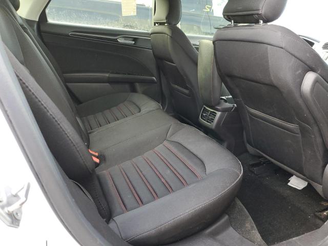 Zdjęcie 6 z aukcji – 2016 FORD FUSION SE z VIN 3FA6P0HD7GR390849