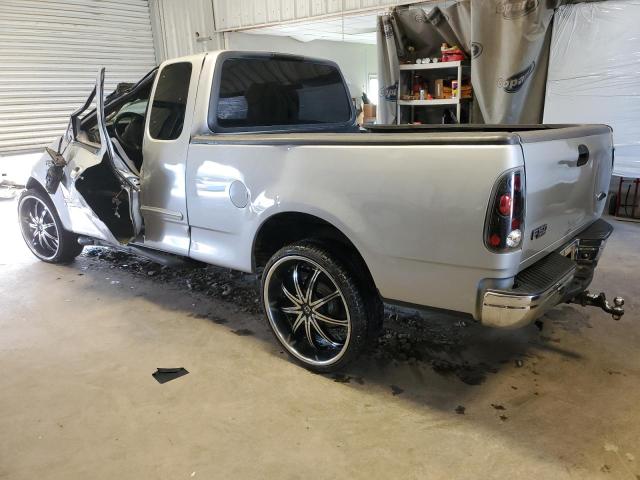 Photo 2 from auction – 2002 FORD F150 with VIN 1FTRX17W32NA27279