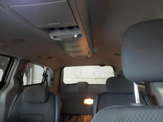Photo 10 from auction – 2010 CHRYSLER TOWN & COU with VIN 2A4RR5D18AR319094