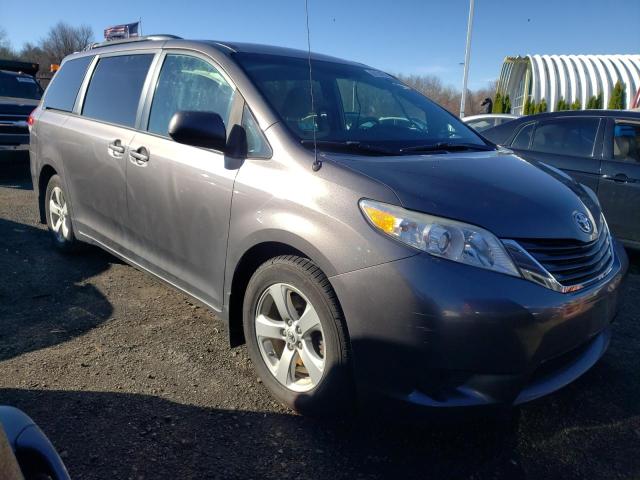 Photo 4 from auction – 2014 TOYOTA SIENNA LE with VIN 5TDKK3DC3ES433101