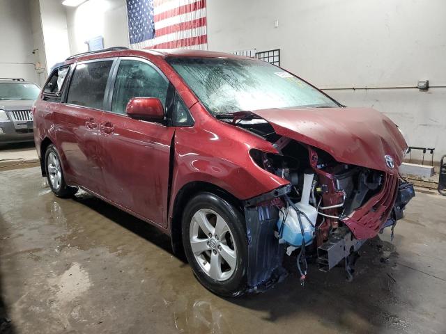 TOYOTA SIENNA LE 2017 with VIN 5TDKZ3DC5HS889309 - Photo from auction