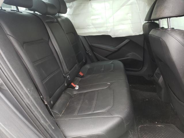 Photo 6 from auction – 2015 VOLKSWAGEN PASSAT S with VIN 1VWAT7A34FC096720