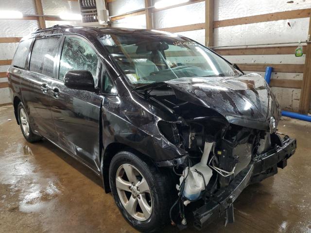 TOYOTA SIENNA LE 2016 with VIN 5TDKK3DC9GS730036 - Photo from auction