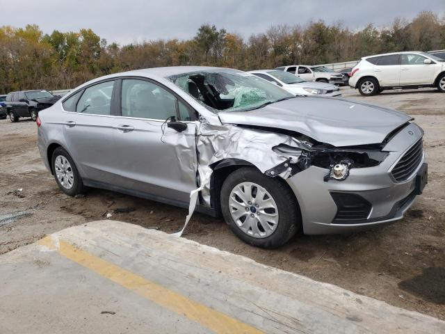 Photo 4 from auction – 2020 FORD FUSION S with VIN 3FA6P0G77LR232128