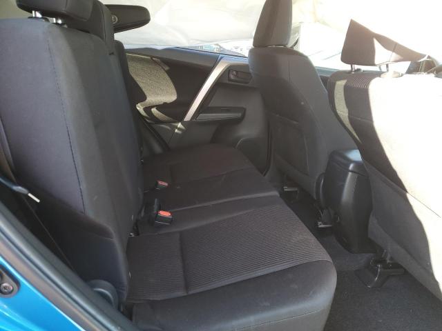 Photo 6 from auction – 2018 TOYOTA RAV4 LE with VIN JTMBFREV4JJ256251