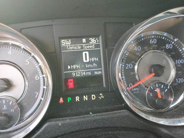 Photo 9 from auction – 2016 CHRYSLER TOWN & COU with VIN 2C4RC1BG8GR213373