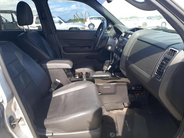 Photo 5 from auction – 2011 FORD ESCAPE LIM with VIN 1FMCU0E72BKC41097
